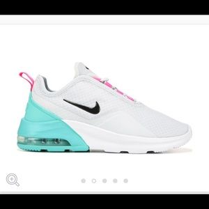 Women's Air Max Motion 2 Sneaker